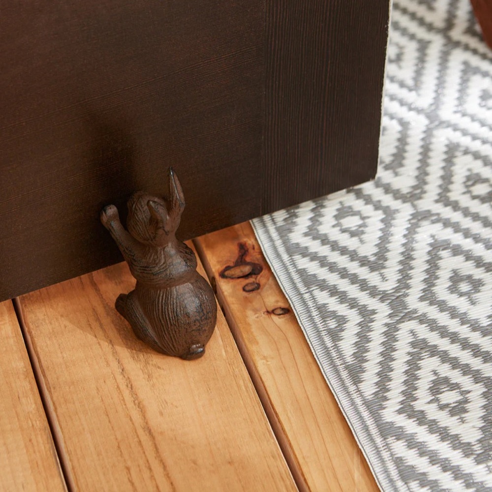 NIB Cast Iron Bunny Doorstop